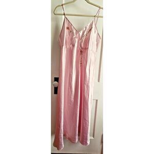 Cinema Etoile  long Satin Nightgown pink embroidery pearl‎ floral high slits XL